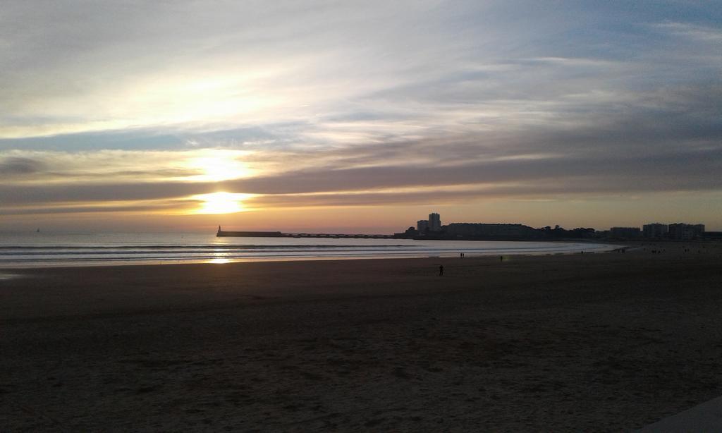 Hotel & Cantine De La Plage Les Sables-d'Olonne Ngoại thất bức ảnh